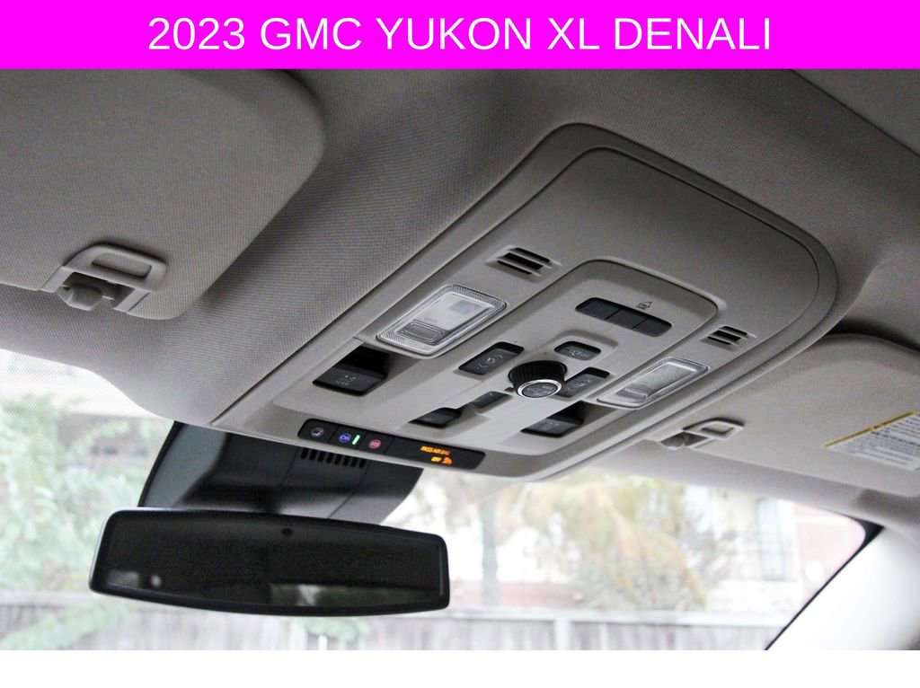 Used 2023 GMC Yukon XL Denali image 25
