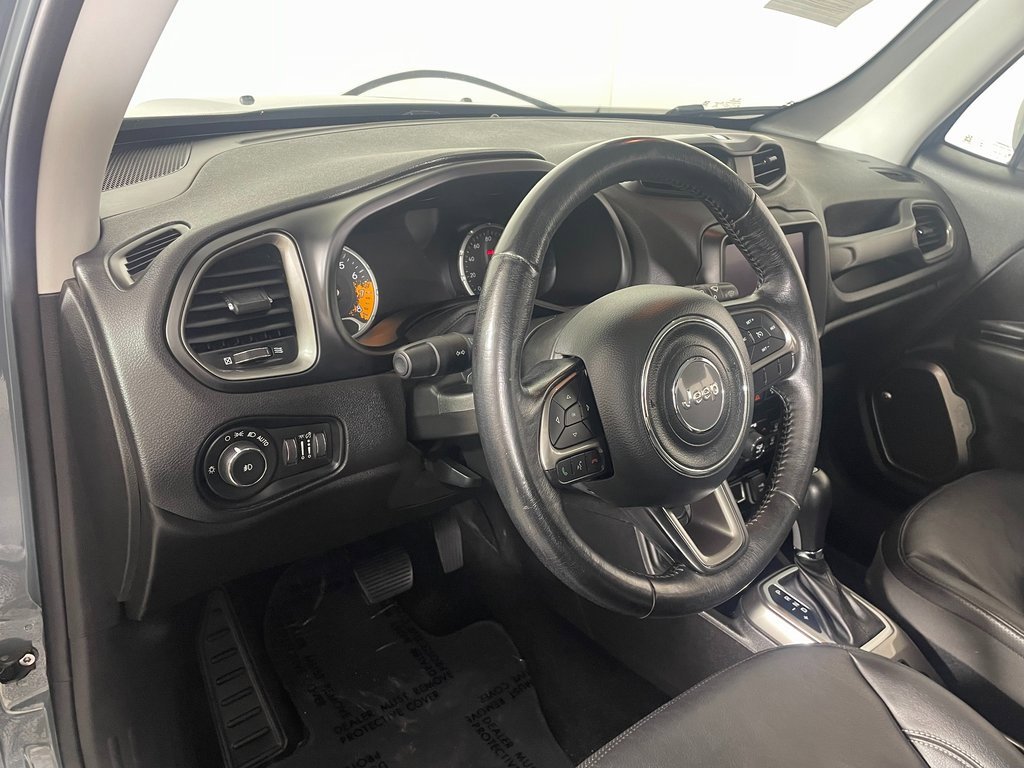 Used 2018 Jeep Renegade Limited w/ UConnect 8.4 Nav Group image 14
