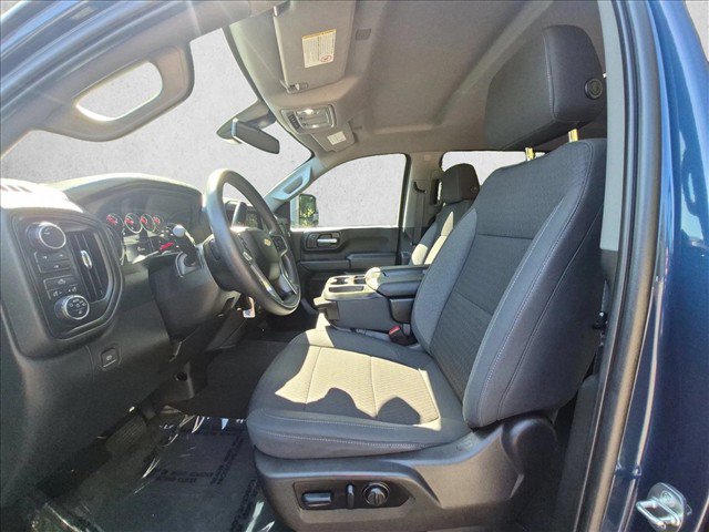 Used 2022 Chevrolet Silverado 2500 Custom w/ Custom Value Package AWD/4WD image 16