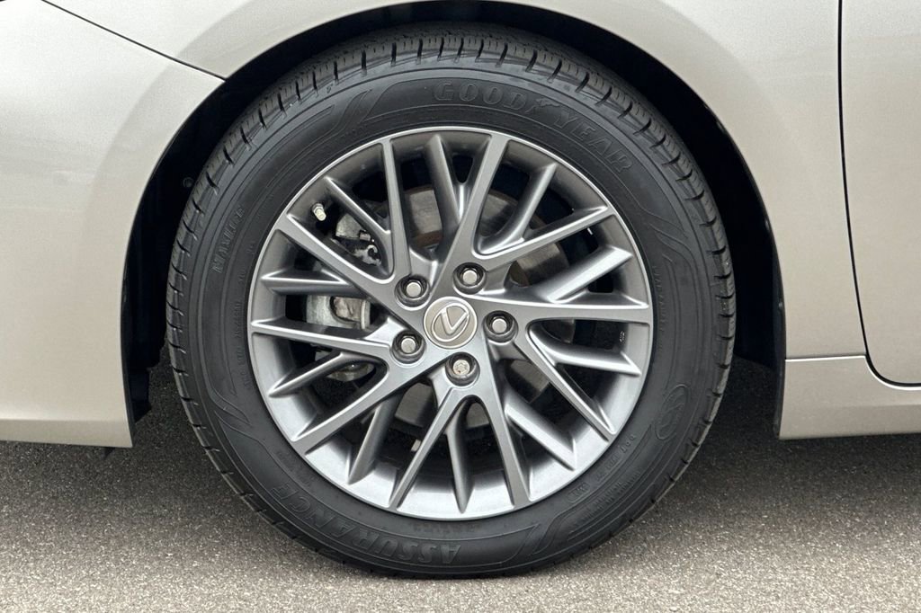 Used 2018 Lexus ES 350 w/ Navigation System Package FWD image 25