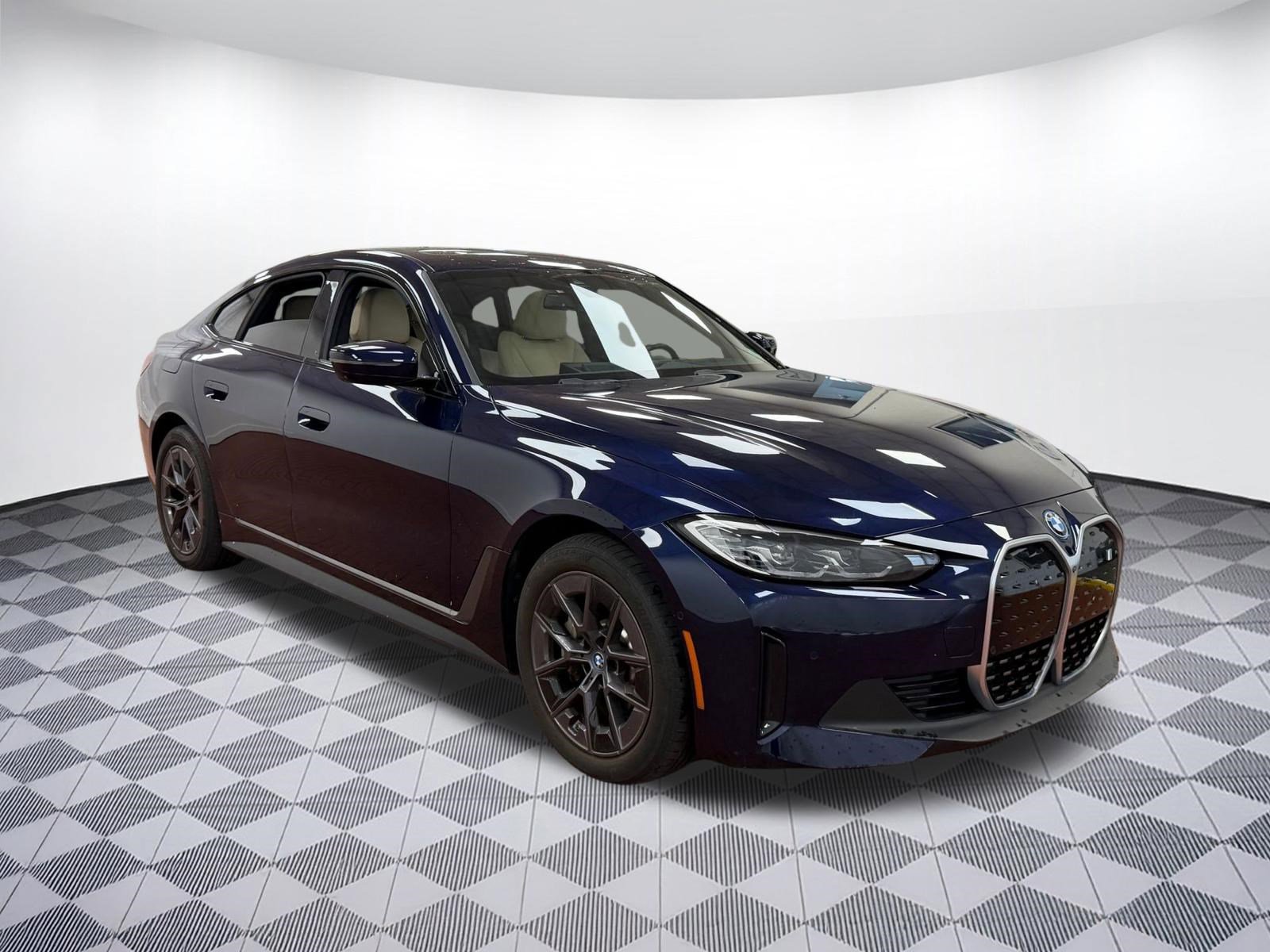 Certified 2023 BMW i4 eDrive35 w/ Premium Package RWD image 6