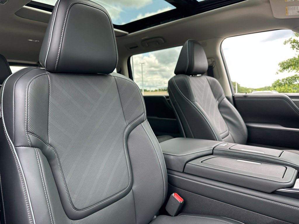 New 2027 INFINITI QX80 Luxe AWD/4WD image 17