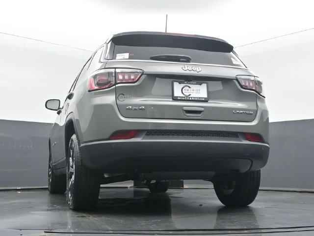 New 2026 Jeep Compass Limited w/ Sun, Sound & Navigation Group AWD/4WD image 48