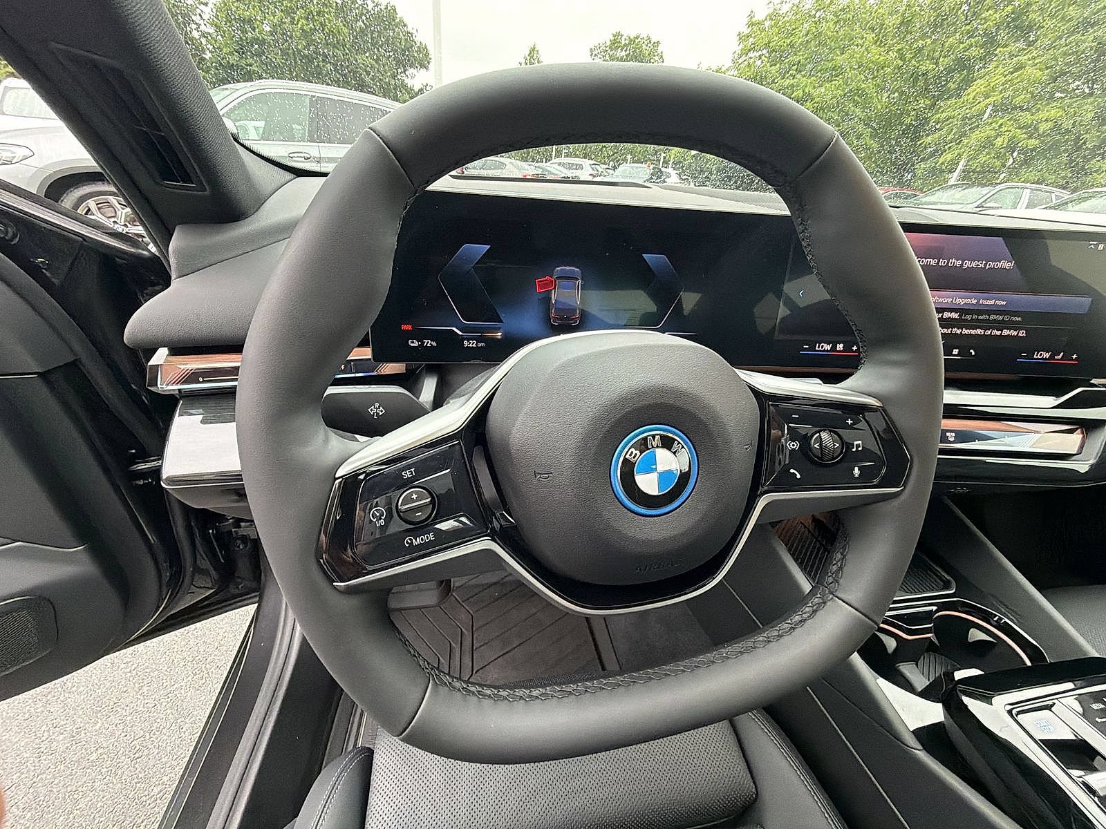 Used 2026 BMW i5 eDrive40 w/ Premium Package AWD/4WD image 23