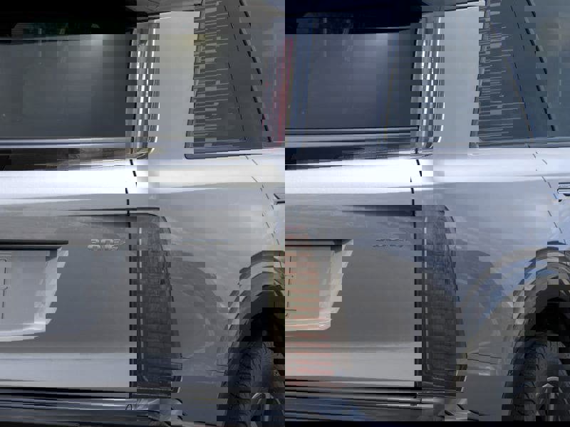 New 2026 Cadillac Vistiq Sport image 35