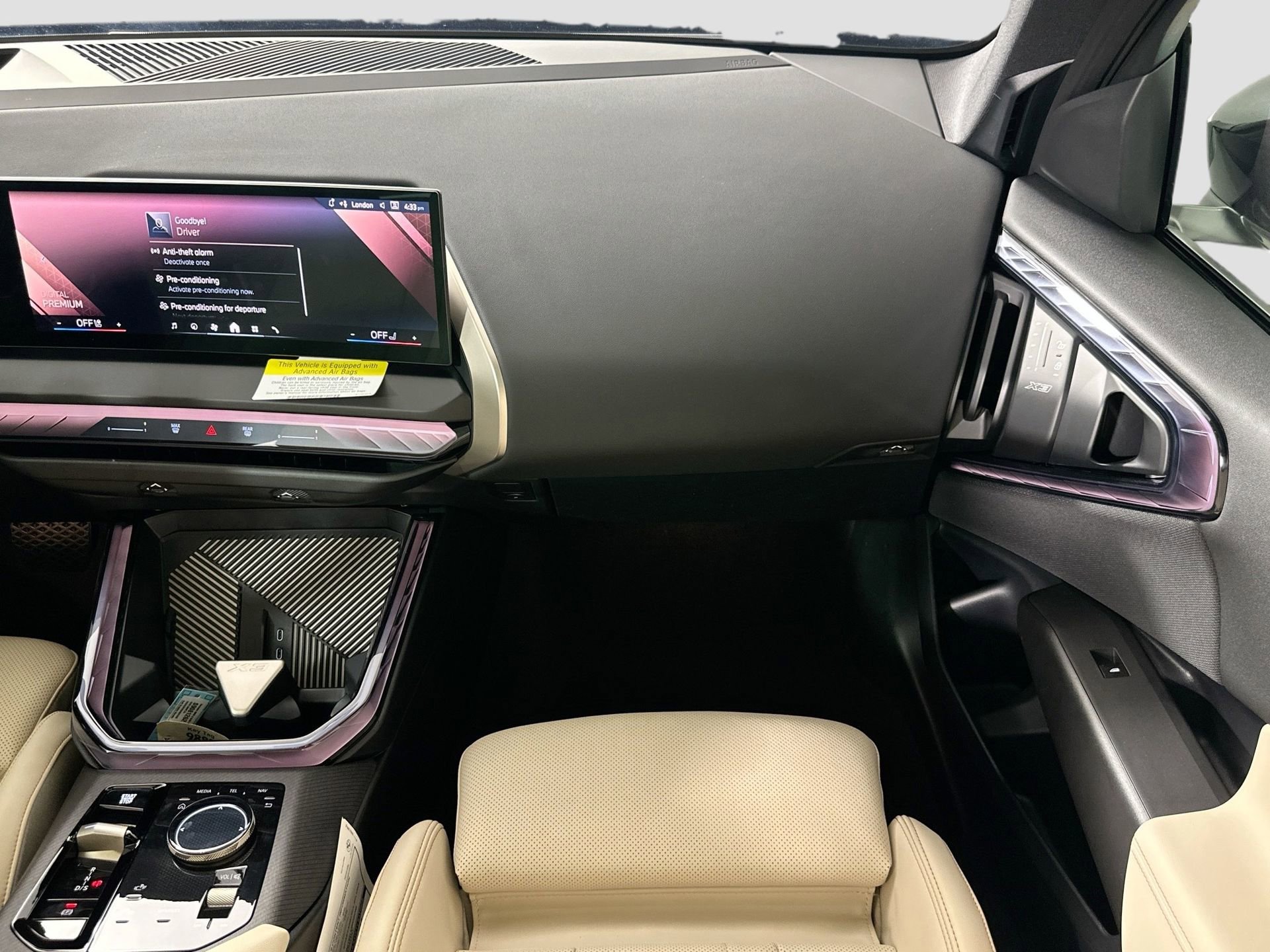 Used 2025 BMW X3 xDrive30i w/ Premium Package image 27