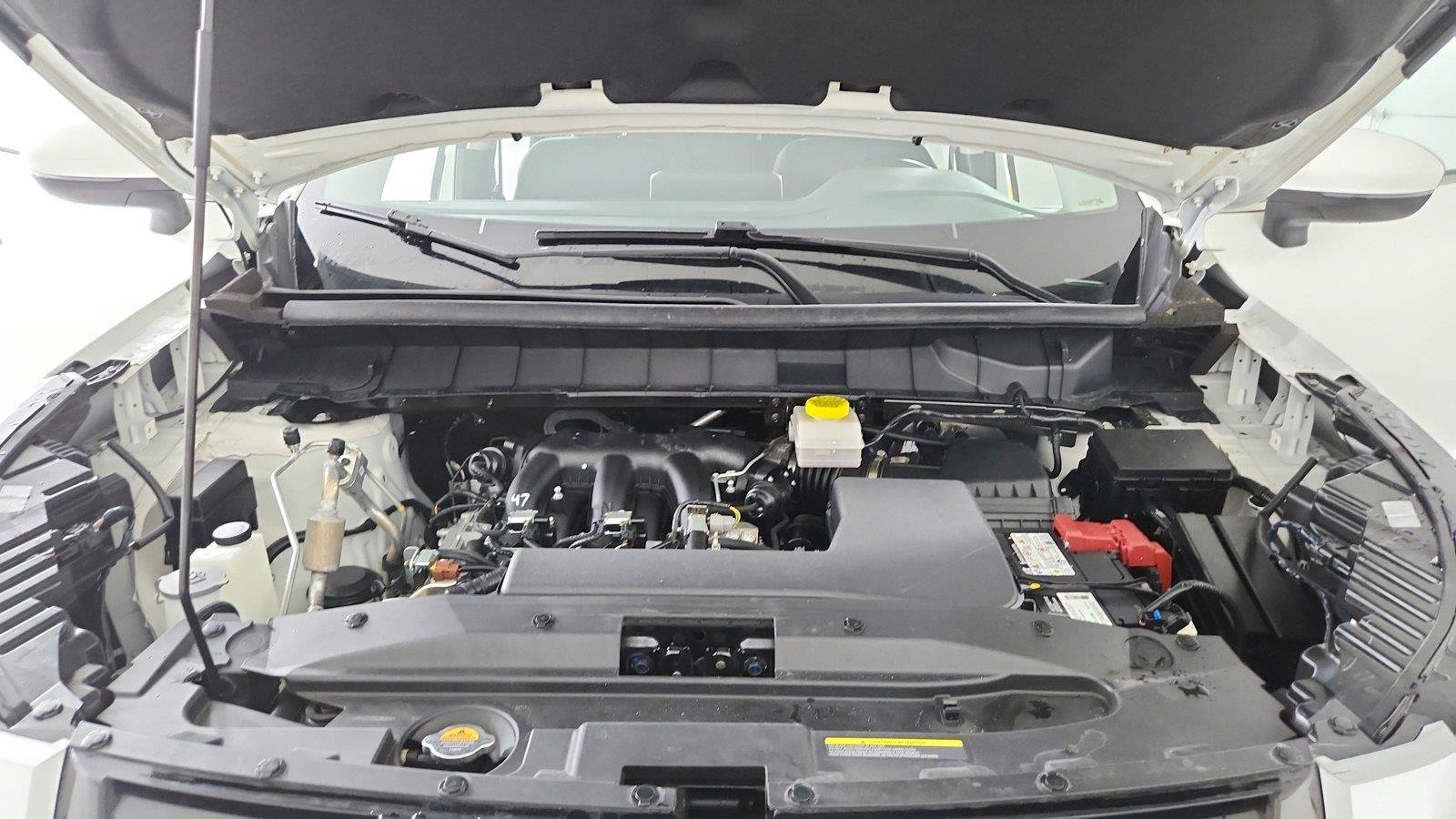 Certified 2025 Nissan Pathfinder SV FWD image 38