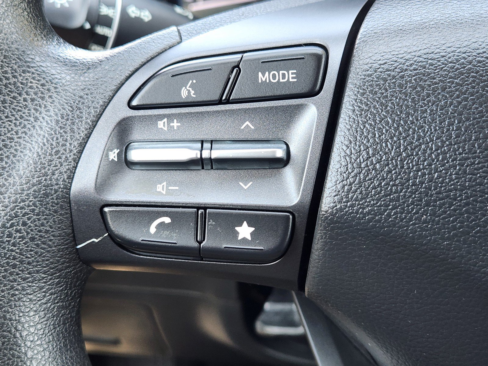 Used 2022 Hyundai Kona SEL FWD image 21