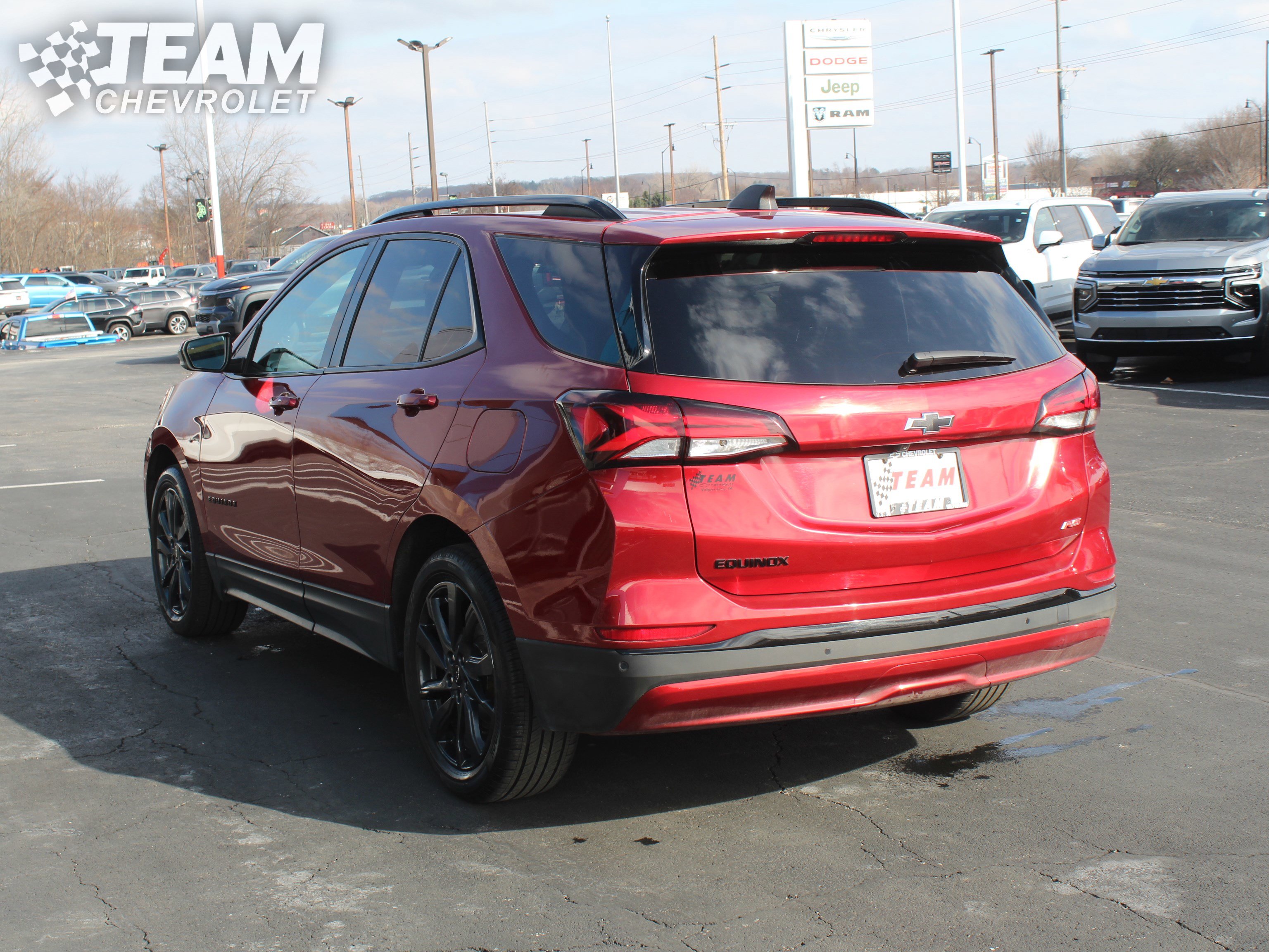 Used 2022 Chevrolet Equinox RS w/ LPO, Cargo Package image 6