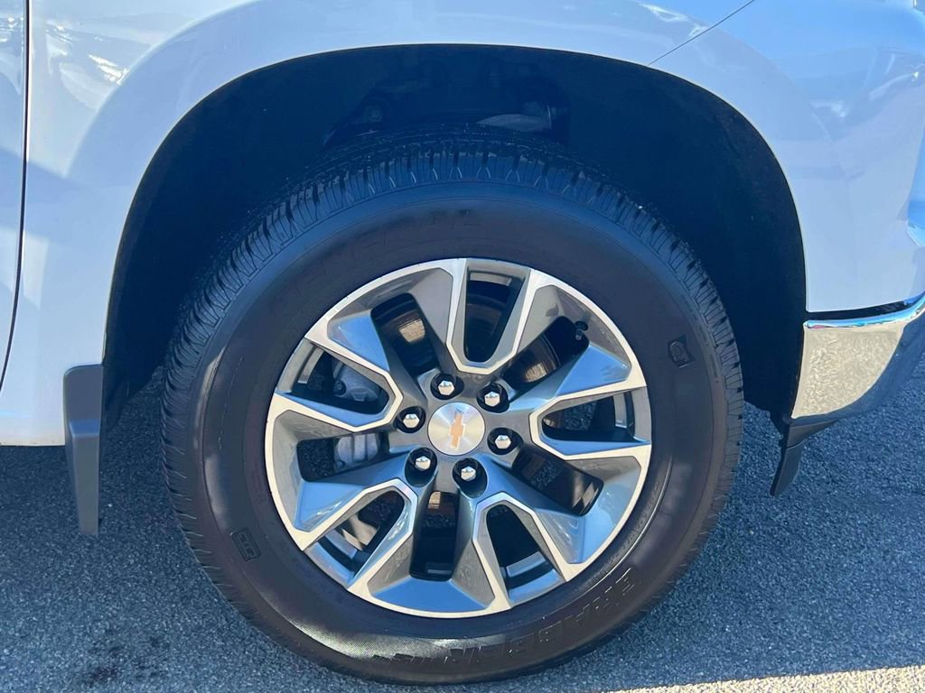 Used 2026 Chevrolet Silverado 1500 LT image 10