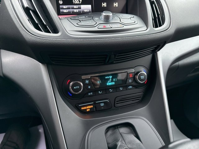 Used 2015 Ford Escape SE w/ Equipment Group 201A image 34