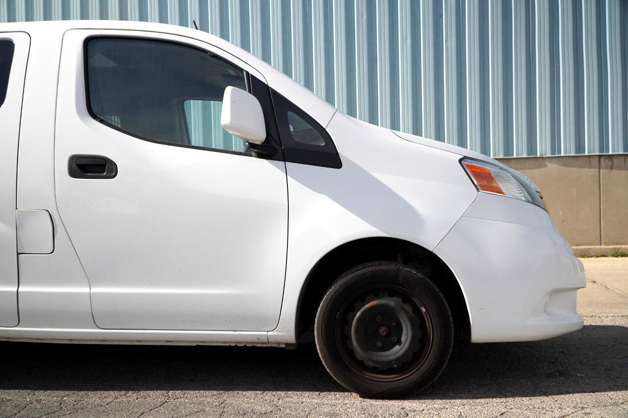Used 2020 Nissan NV200 SV w/ Sliding Glass Door Package image 10