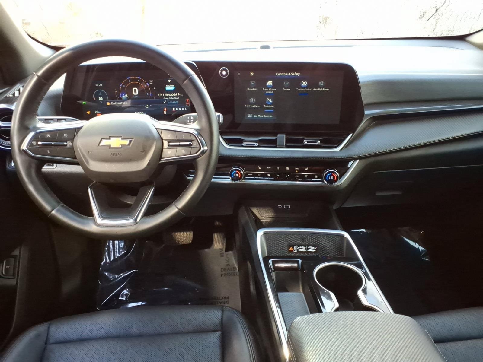 Used 2025 Chevrolet Equinox LT w/ Convenience Package II FWD image 13