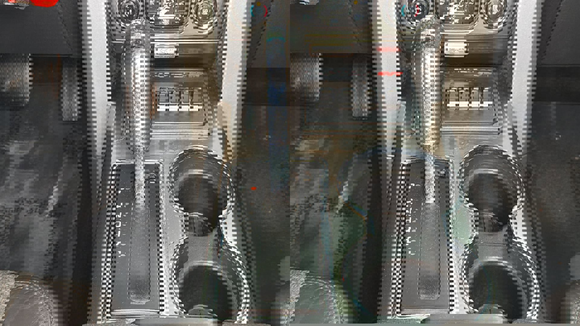 Used 2014 Ford F150 Raptor w/ Equipment Group 801A Luxury image 23