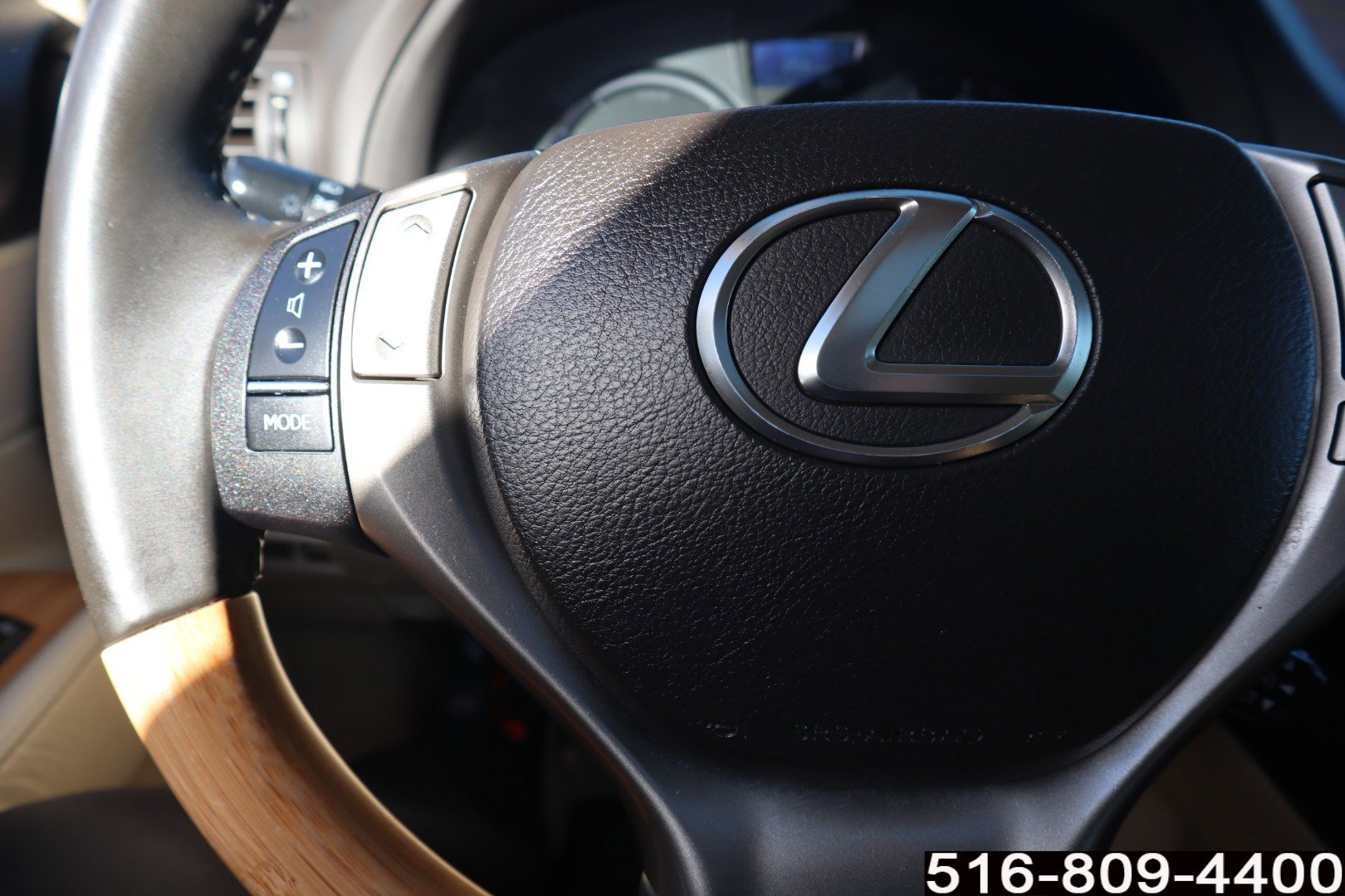 Used 2015 Lexus RX 450h AWD image 18