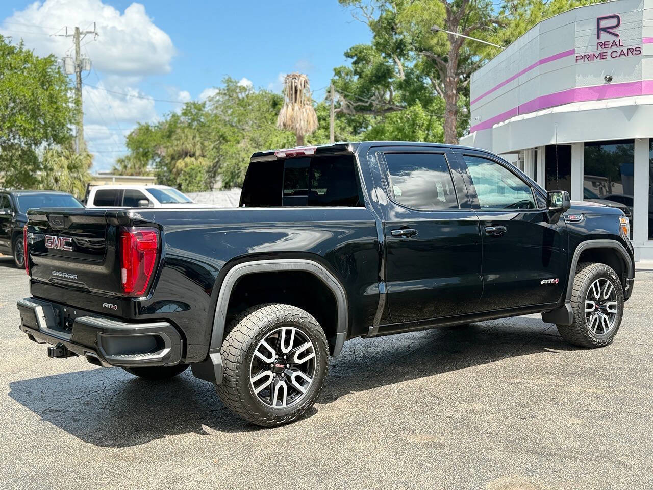 Used 2019 GMC Sierra 1500 AT4 w/ AT4 Premium Package image 11