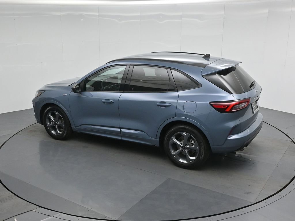 Certified 2023 Ford Escape ST-Line w/ Tech Pack #1 image 45