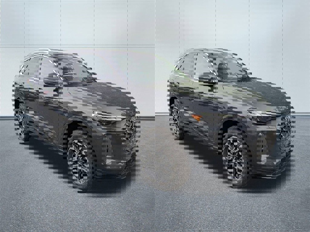 New 2025 Audi Q5 Premium