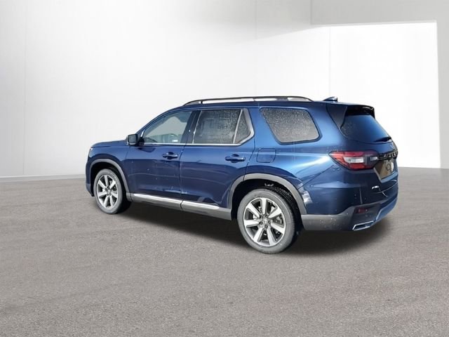 New 2025 Honda Pilot Touring image 6