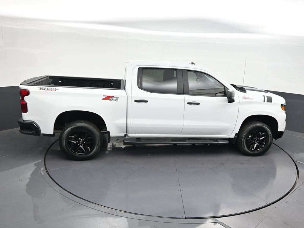 Used 2025 Chevrolet Silverado 1500 Custom Trail Boss AWD/4WD image 22