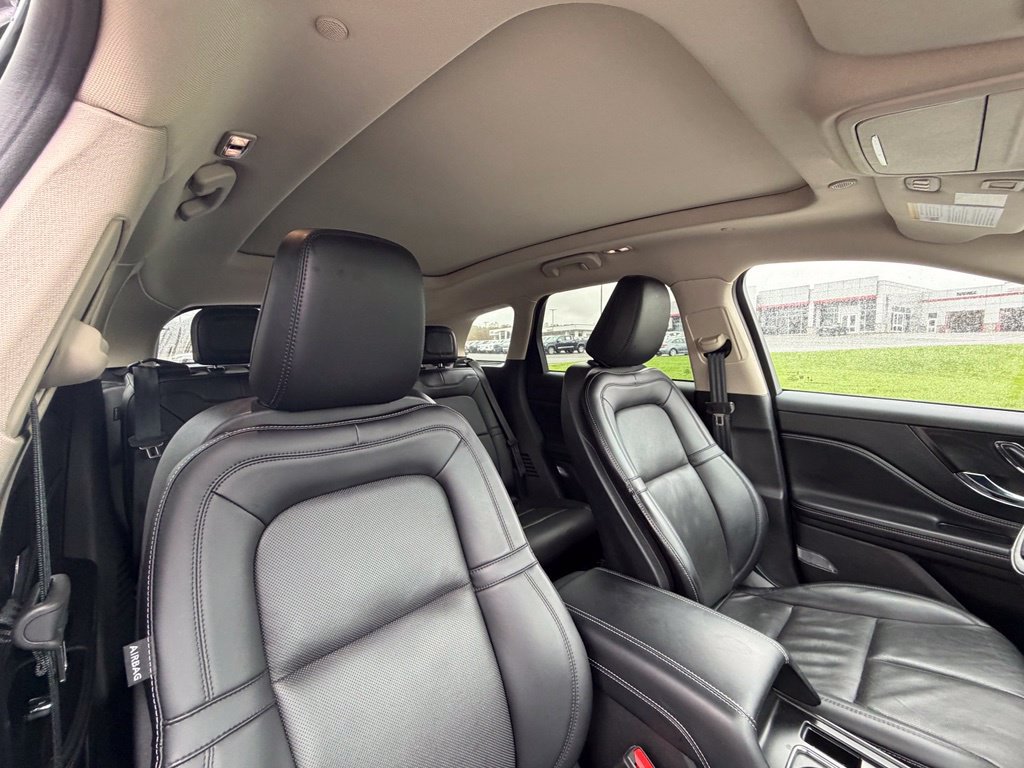 Used 2023 Lincoln Corsair Reserve w/ Equipment Group 201A AWD/4WD image 36