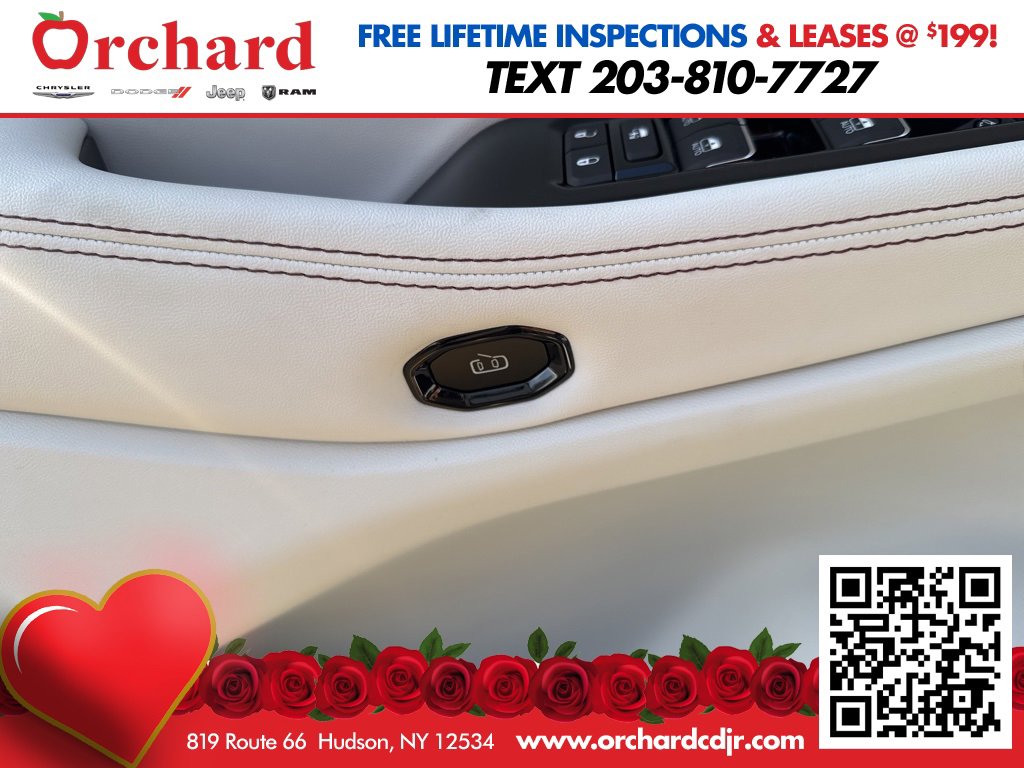 Used 2025 Jeep Wagoneer S Limited image 28