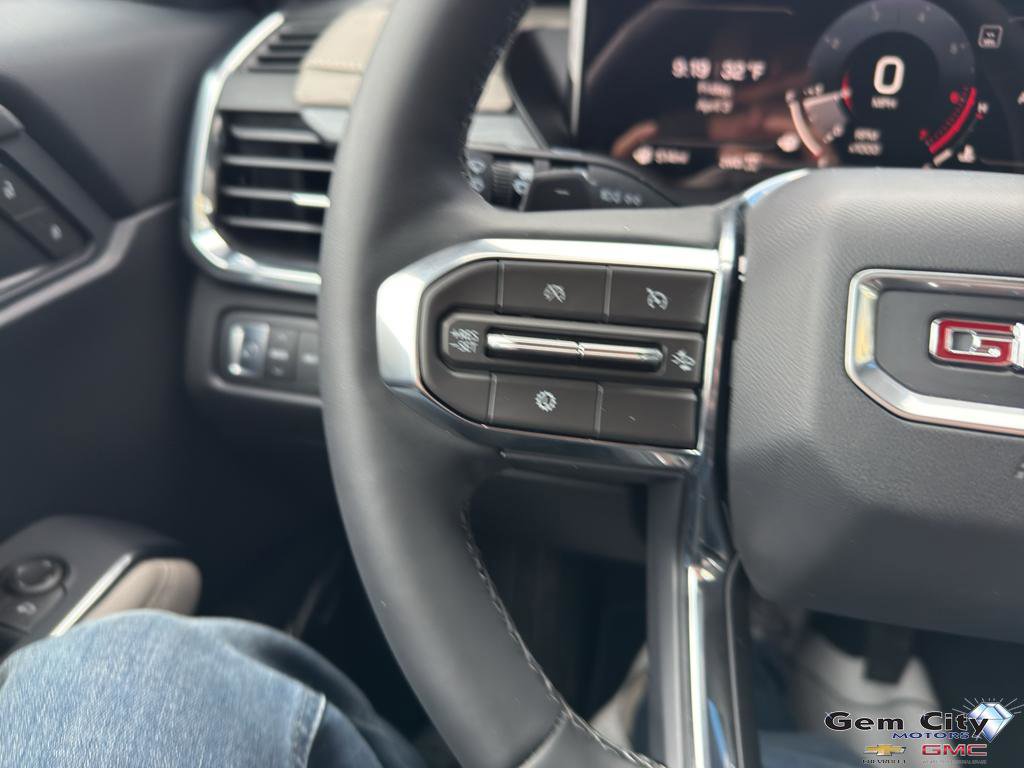 New 2026 GMC Acadia Elevation w/ Elevation Premium Package AWD/4WD image 29