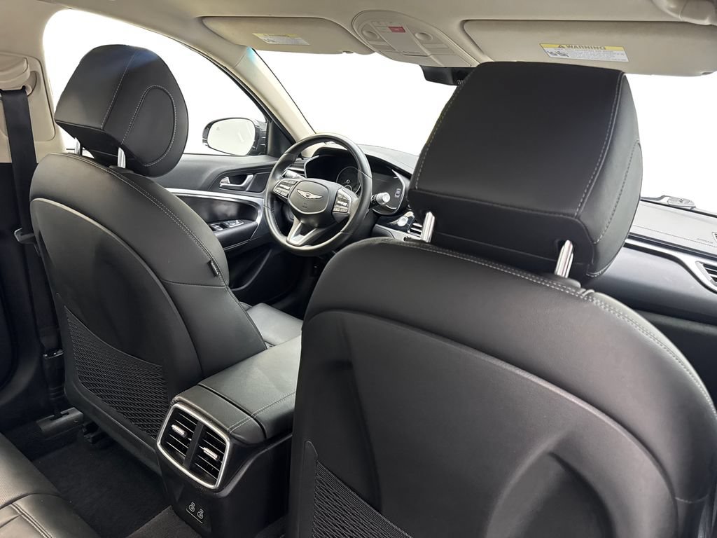 Used 2025 Genesis G70 2.5T RWD image 41