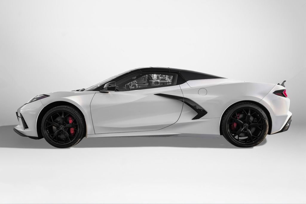 Used 2022 Chevrolet Corvette Stingray Premium Conv w/ Z51 Performance Package image 9