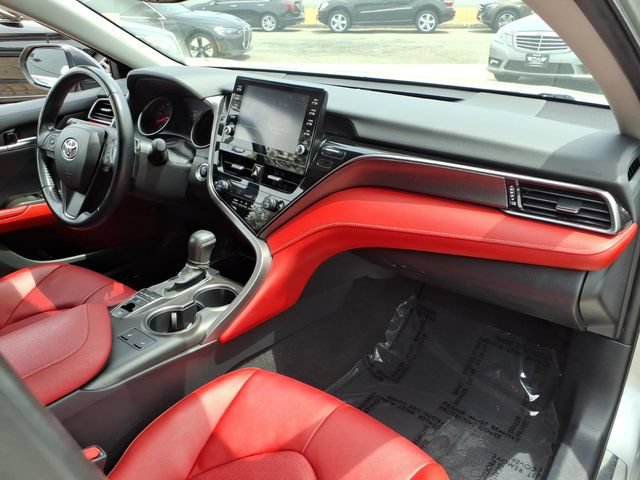 Used 2021 Toyota Camry XSE FWD image 28