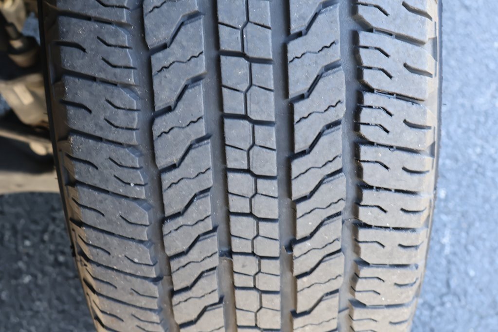 Used 2018 Chevrolet Colorado LT image 11