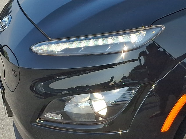Certified 2023 Hyundai Kona SEL FWD image 9