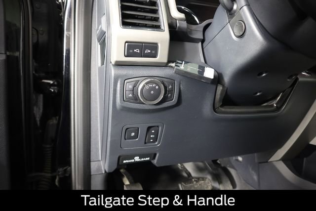 Used 2022 Ford F250 Lariat w/ Black Appearance Package image 51