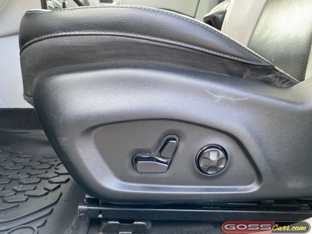 Used 2018 Jeep Compass Limited w/ Navigation Group AWD/4WD image 19