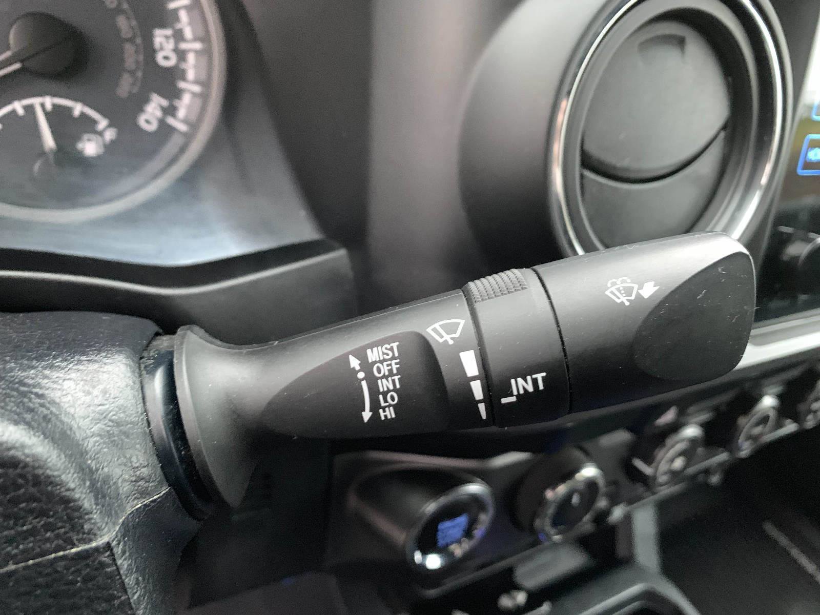 Used 2019 Toyota Tacoma TRD Off-Road image 20