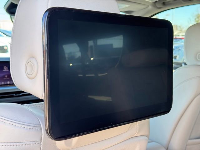 Certified 2025 Cadillac Escalade ESV Sport Platinum image 34