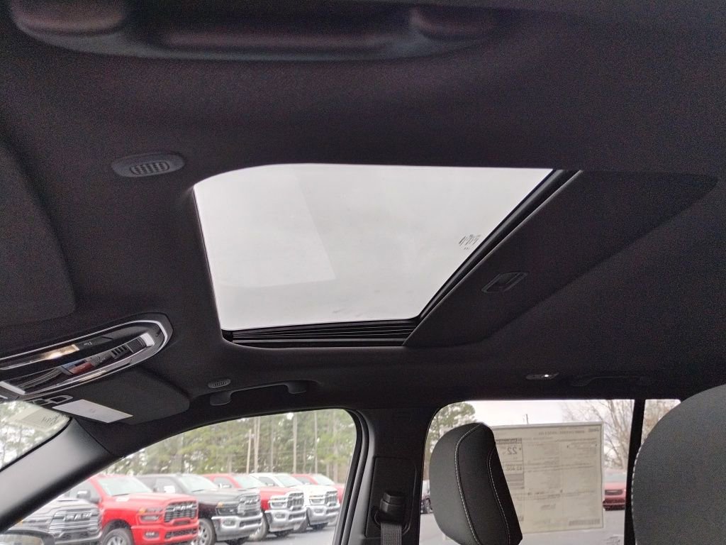 New 2025 Jeep Grand Cherokee Laredo X w/ Trailer Tow Package image 41