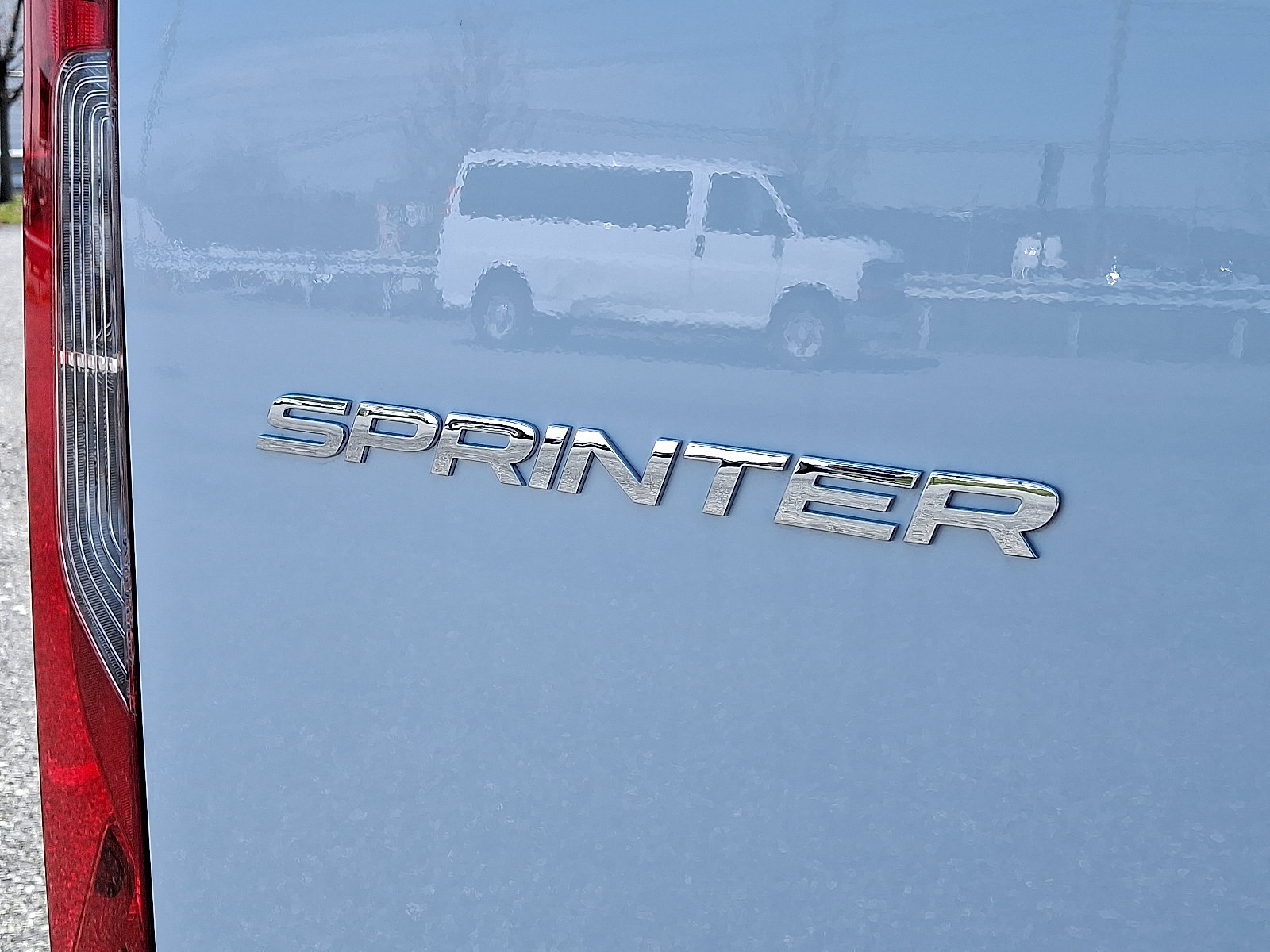 Used 2024 Mercedes-Benz Sprinter 2500 image 23