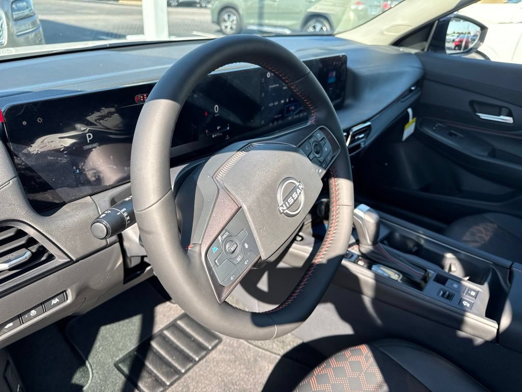 New 2027 Nissan Sentra SR FWD image 22