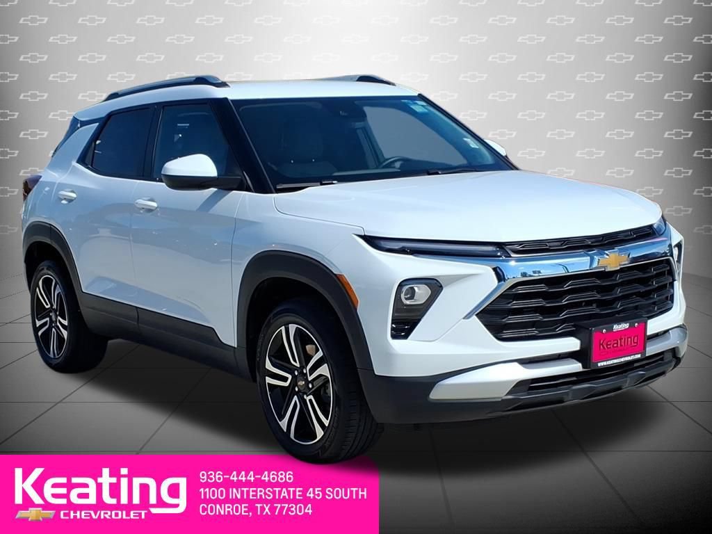 Used 2024 Chevrolet TrailBlazer LT w/ LT Cold Weather Package AWD/4WD image 3