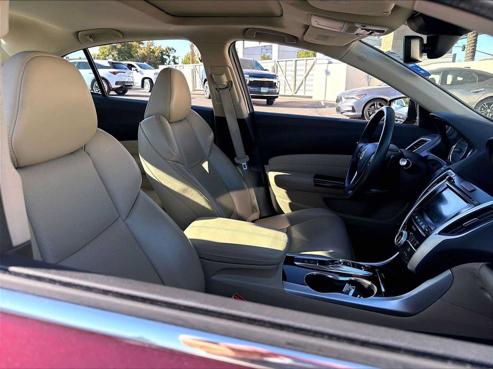 Used 2015 Acura TLX w/ Technology Package FWD image 10