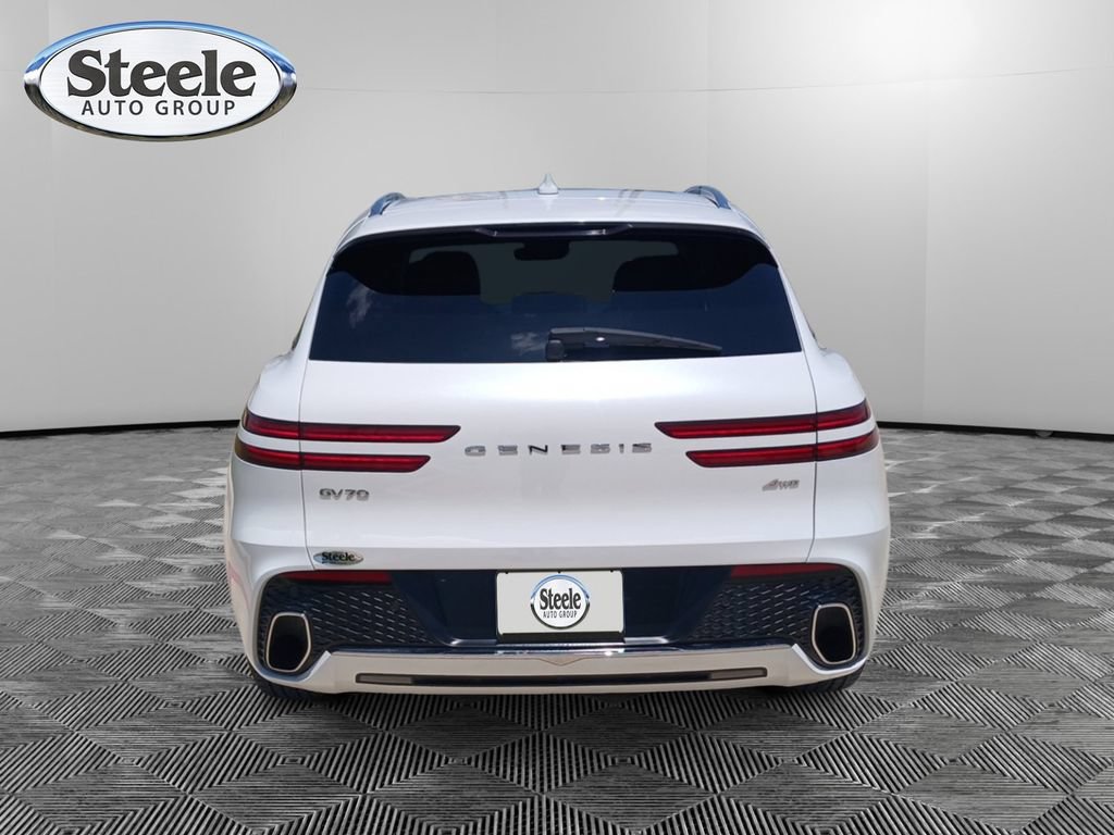 Used 2024 Genesis GV70 2.5T w/ Advanced Package AWD/4WD image 15