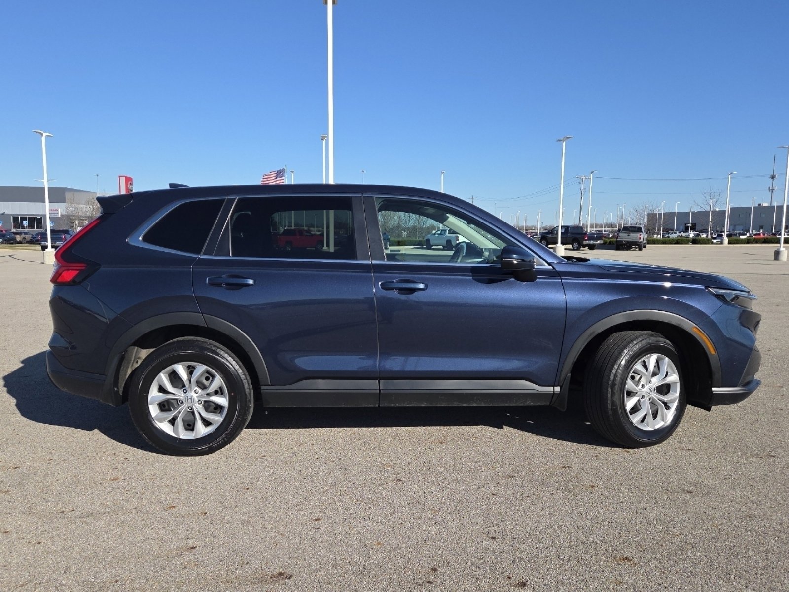 Used 2025 Honda CR-V LX image 18
