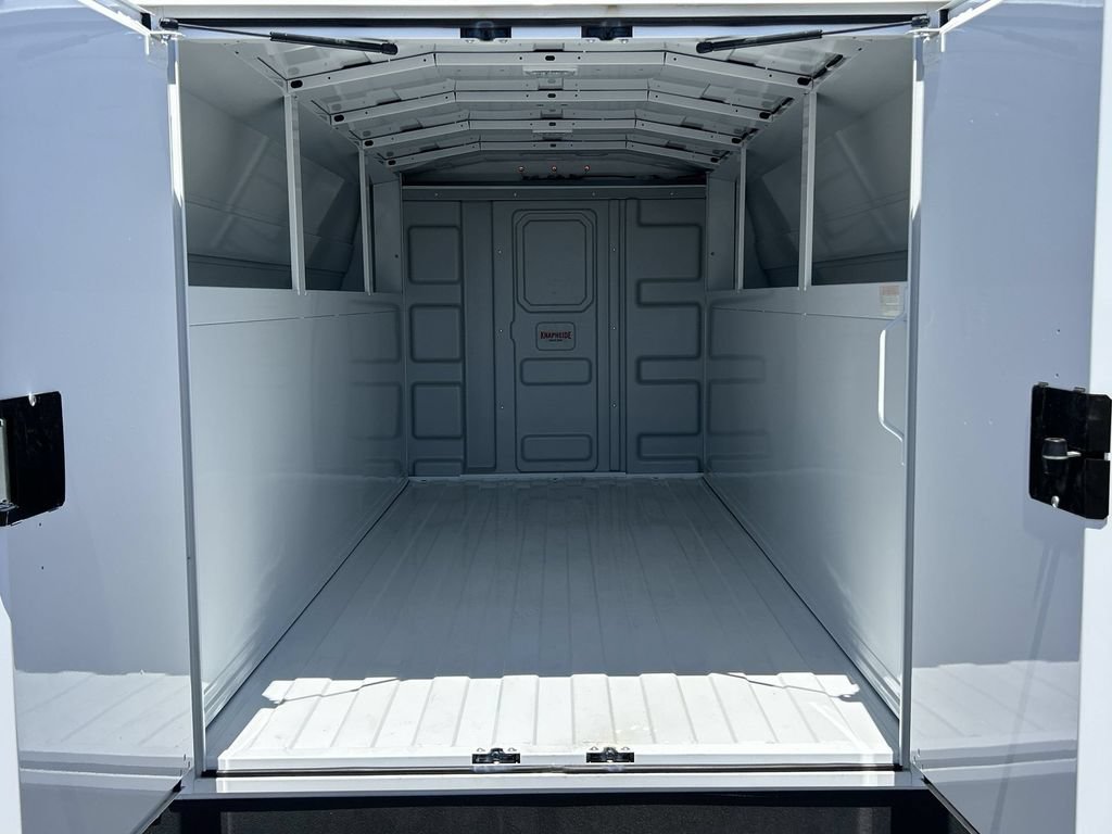 New 2025 GMC Savana 3500 w/ Power Convenience Package RWD image 25