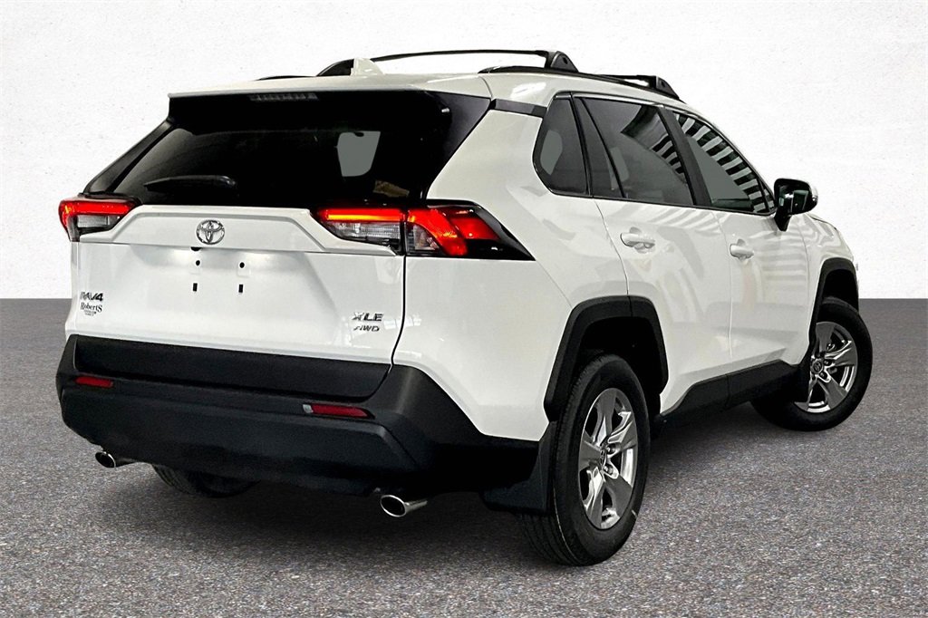 New 2025 Toyota RAV4 XLE w/ Convenience Package image 10