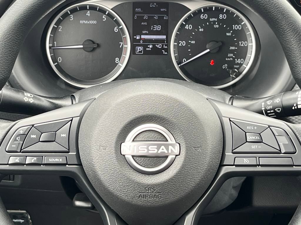 New 2025 Nissan Kicks Play S image 21