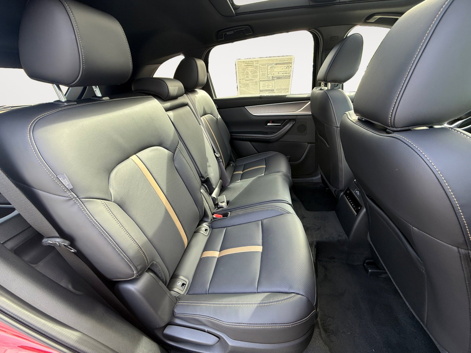 New 2026 MAZDA CX-70 3.3 Turbo w/ Premium Plus Pkg image 18