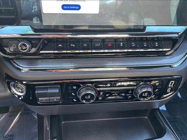 Used 2025 Chevrolet Silverado 1500 ZR2 w/ Technology Package image 23