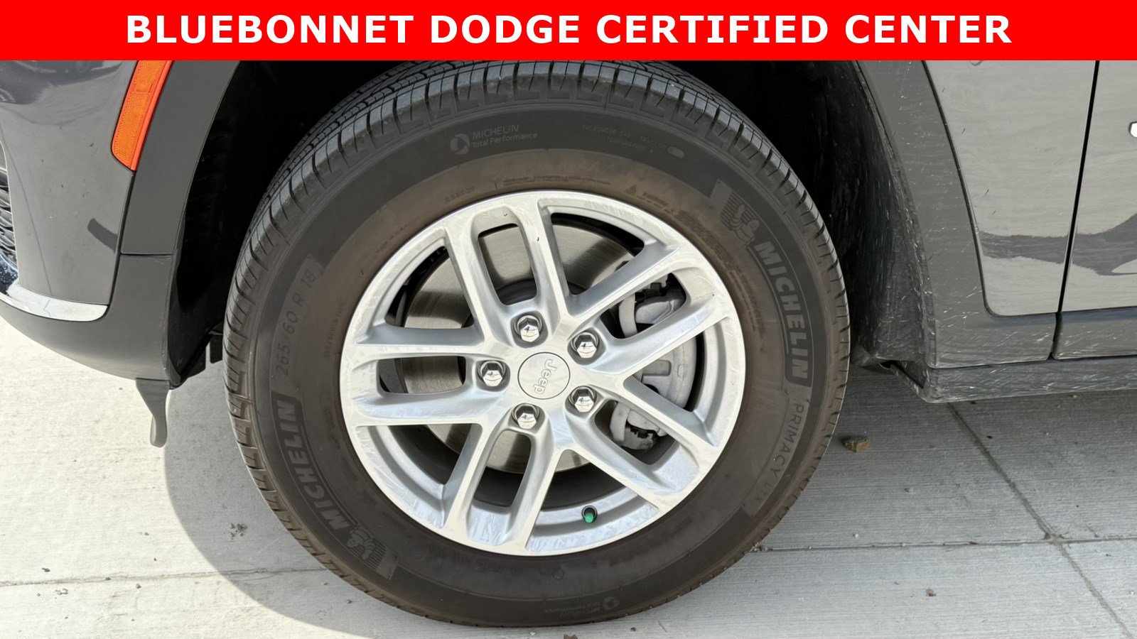 Used 2025 Jeep Grand Cherokee L Laredo image 15