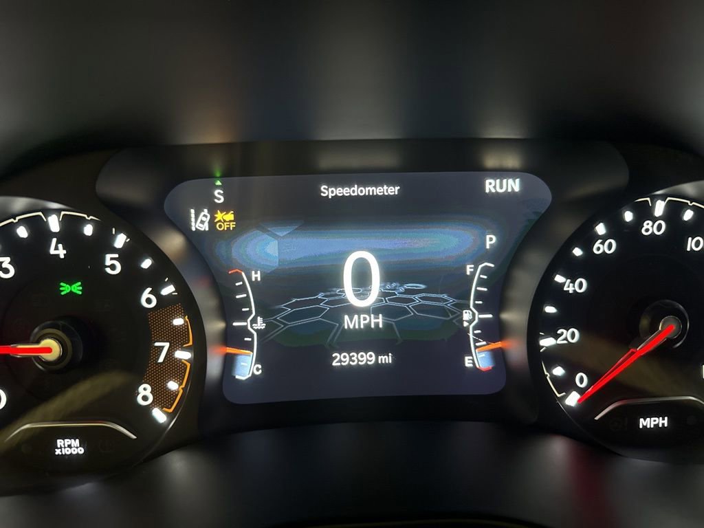 Used 2023 Jeep Compass Latitude image 4